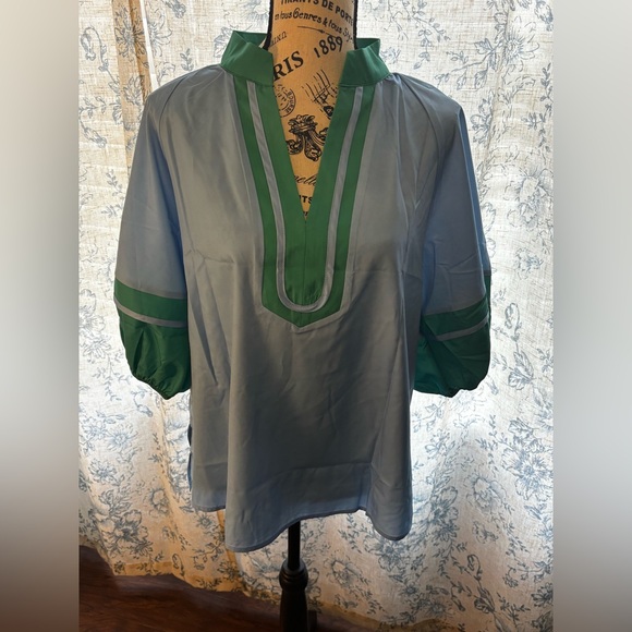 Elegant Blue and Green Women's Blouse - Picture 2 of 4